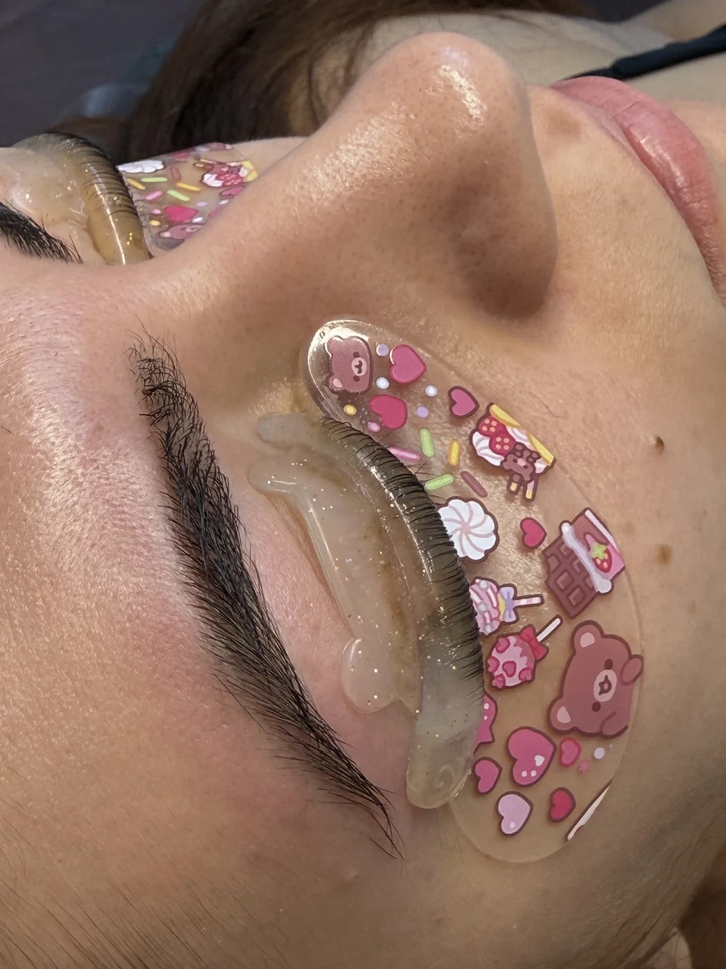 Processo de lash lifting com molde curvador