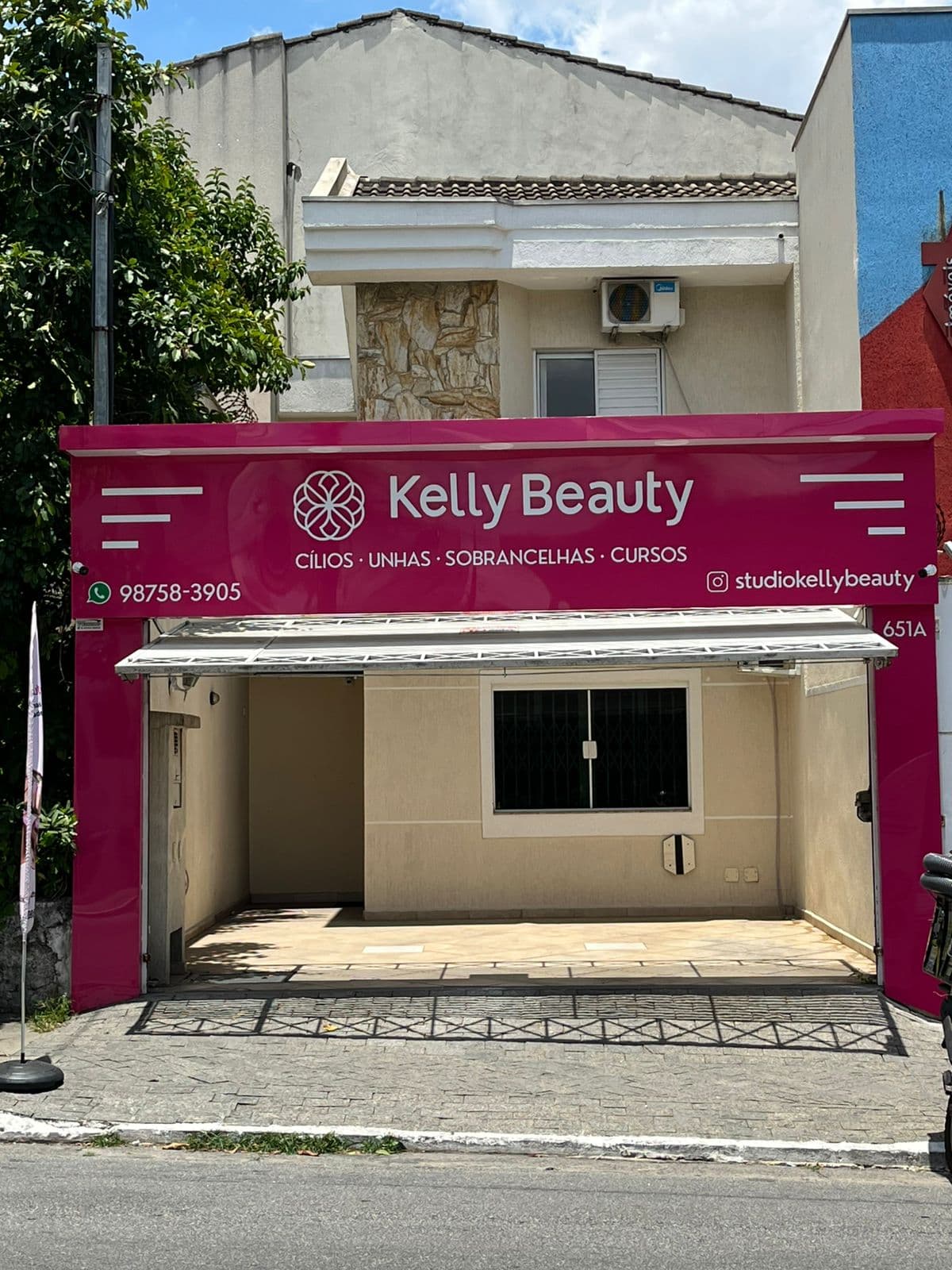 Fachada do Studio Kelly Beauty